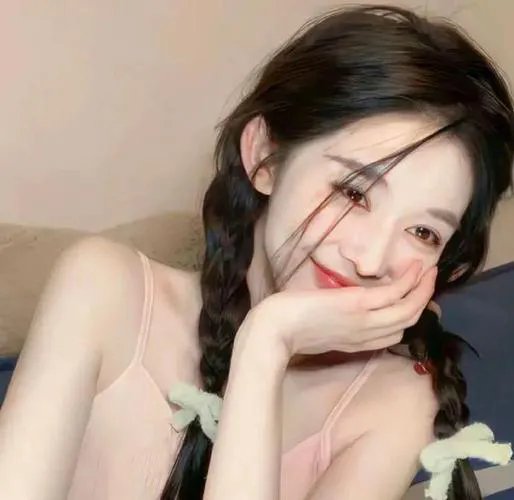 被称为爸爸的女人